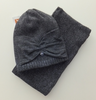 Ander Зимний комплект шапка и шарф-хомут люрекс, черный
